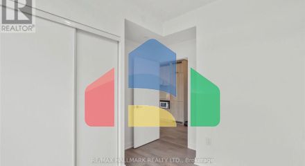 Residential - Single Family Home - Vaughan, Canada - Canada