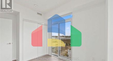 Residential - Single Family Home - Vaughan, Canada - Canada