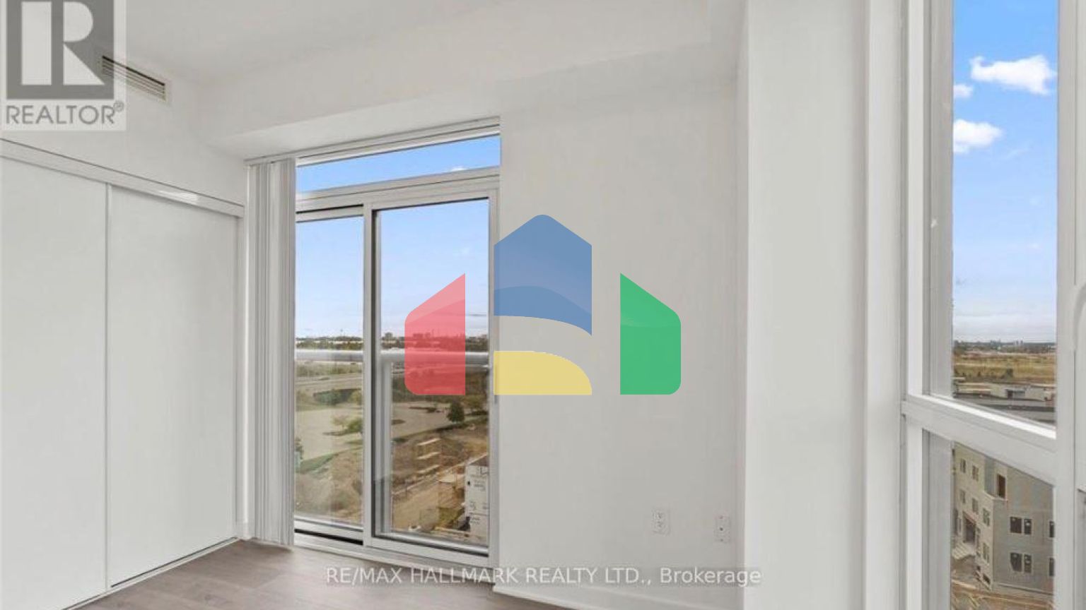 Residential - Single Family Home - Vaughan, Canada - Canada