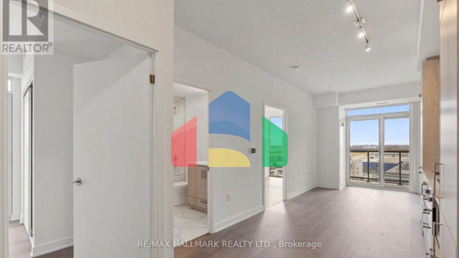 Residential - Single Family Home - Vaughan, Canada - Canada