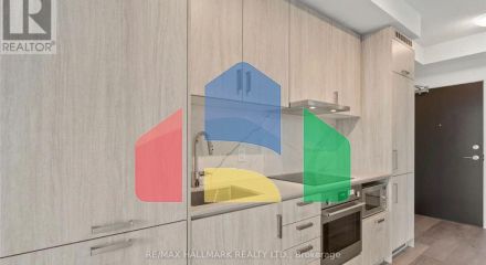 Residential - Single Family Home - Vaughan, Canada - Canada