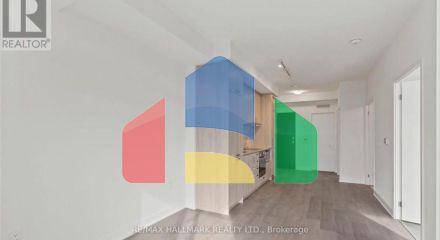 Residential - Single Family Home - Vaughan, Canada - Canada