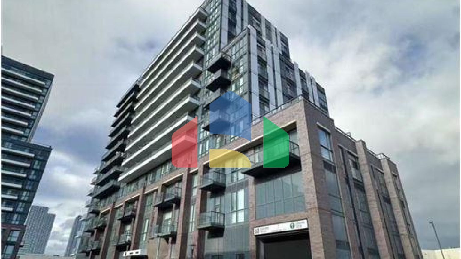 Residential - Single Family Home - Vaughan, Canada - Canada