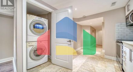 Residential - Single Family Home - Vaughan, Canada - Canada