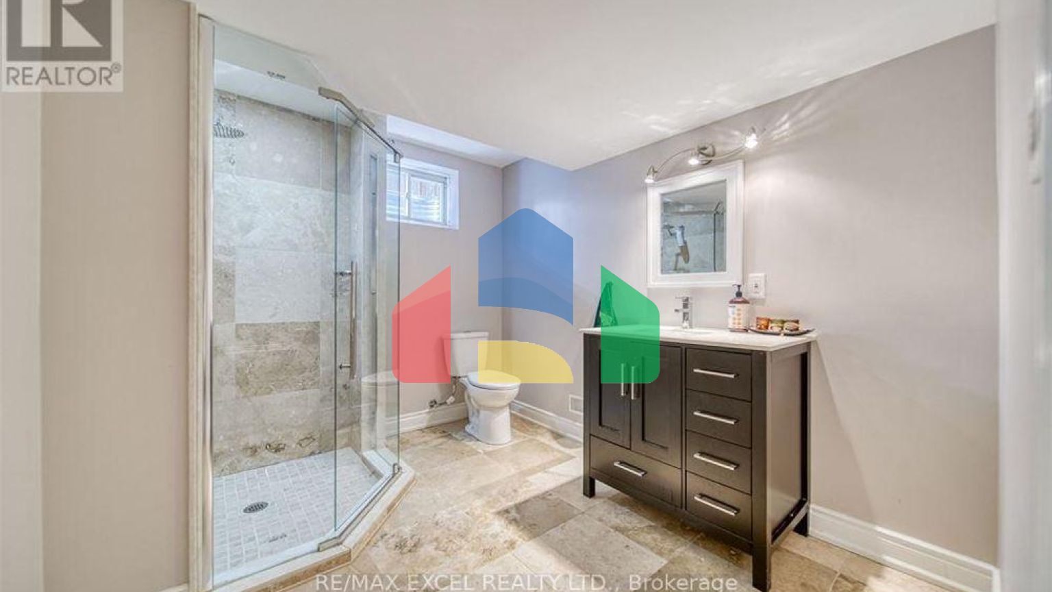 Residential - Single Family Home - Vaughan, Canada - Canada