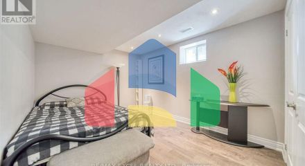 Residential - Single Family Home - Vaughan, Canada - Canada