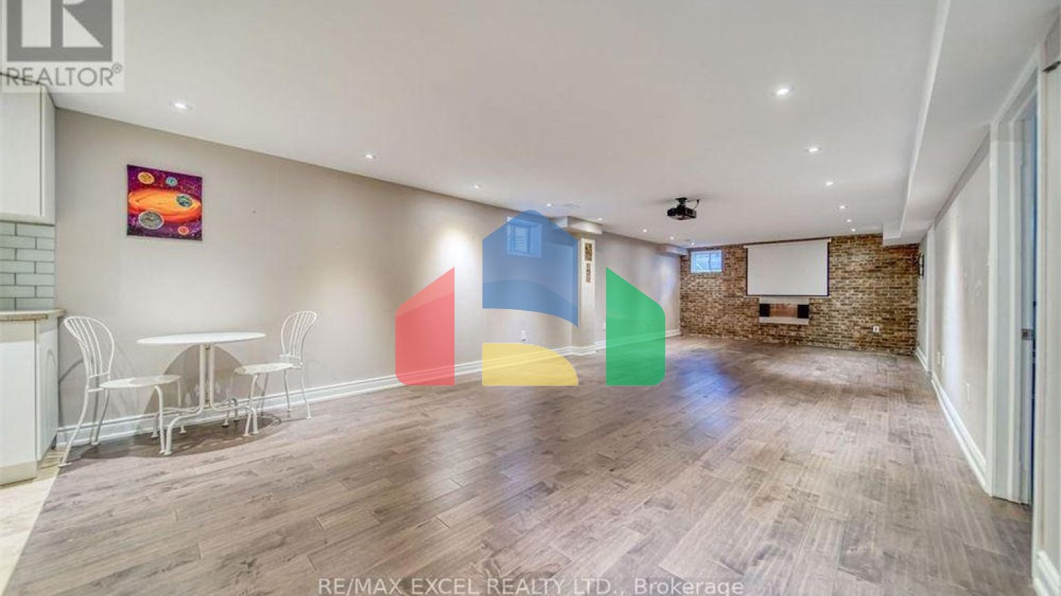 Residential - Single Family Home - Vaughan, Canada - Canada