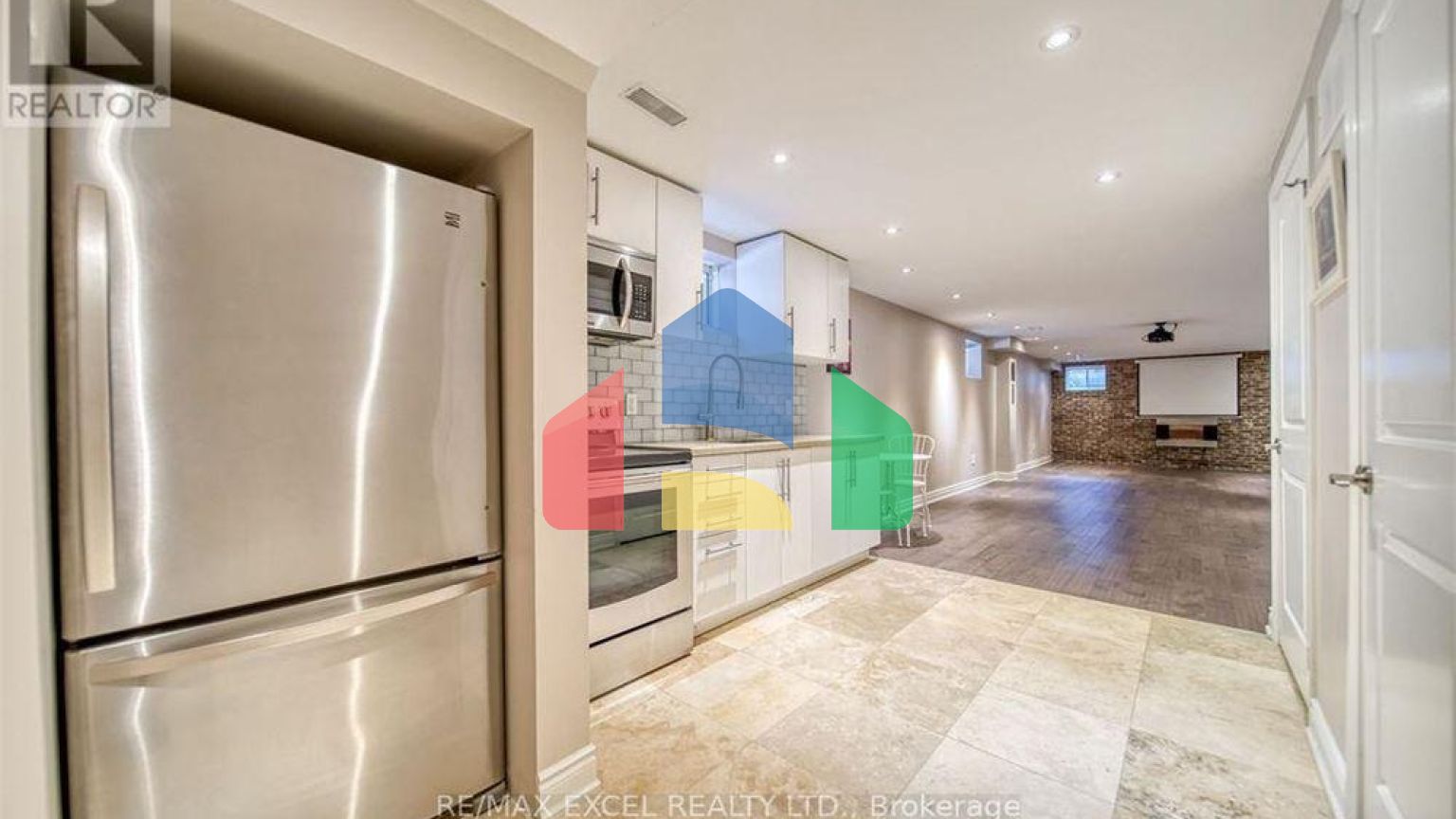 Residential - Single Family Home - Vaughan, Canada - Canada