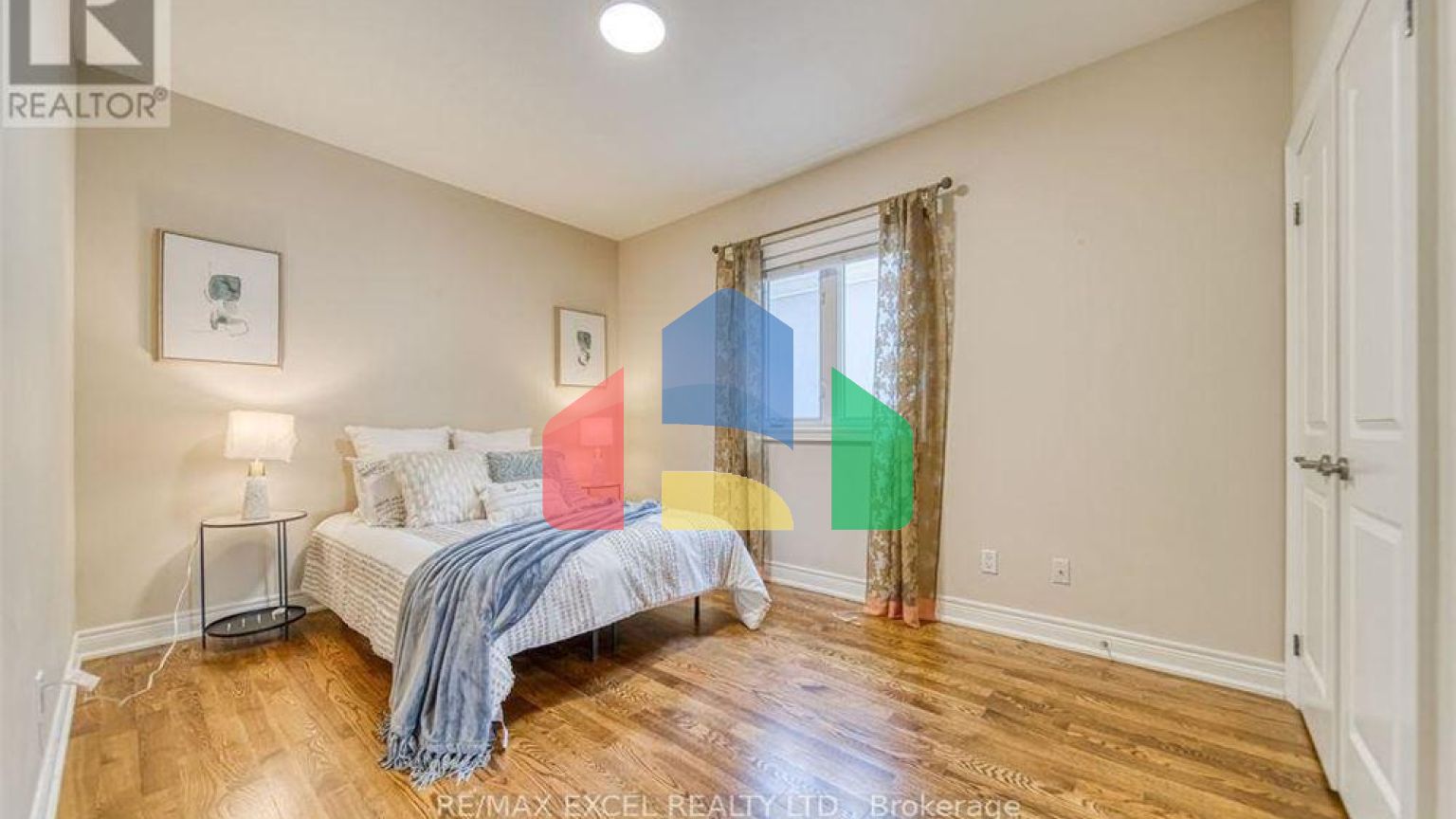 Residential - Single Family Home - Vaughan, Canada - Canada