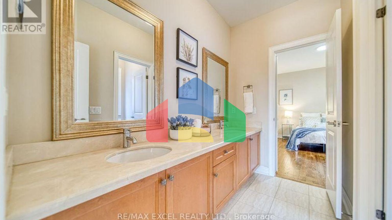 Residential - Single Family Home - Vaughan, Canada - Canada