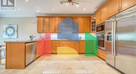 Residential - Single Family Home - Vaughan, Canada - Canada