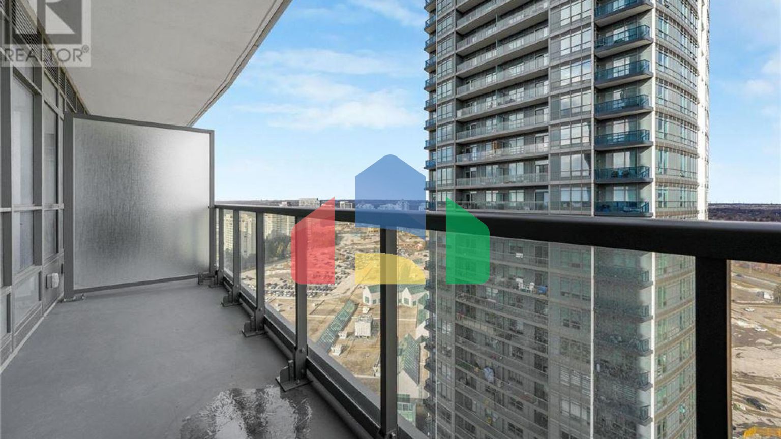 Residential - Single Family Home - Vaughan, Canada - Canada