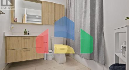 Residential - Single Family Home - Vaughan, Canada - Canada