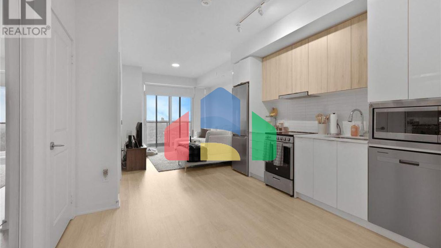 Residential - Single Family Home - Vaughan, Canada - Canada