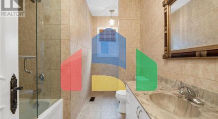 Residential - Single Family Home - Vaughan, Canada - Canada