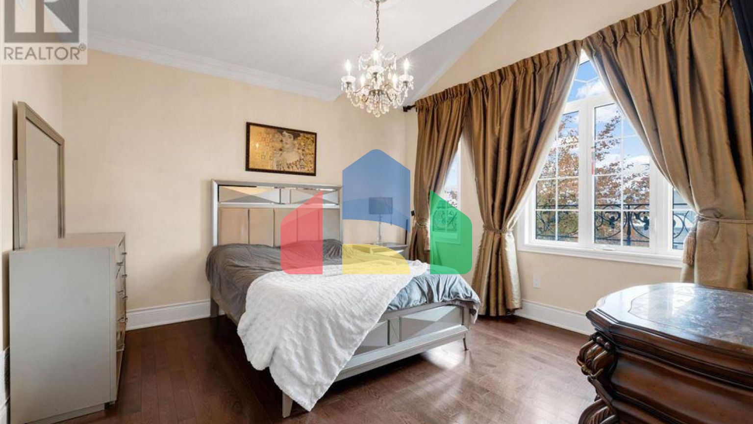 Residential - Single Family Home - Vaughan, Canada - Canada