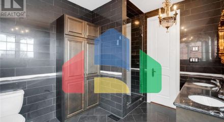 Residential - Single Family Home - Vaughan, Canada - Canada