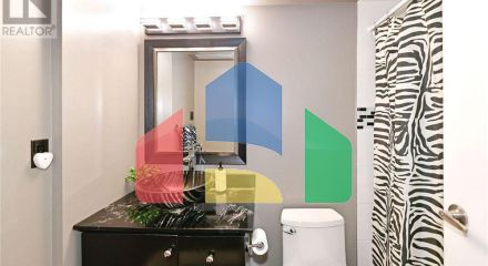 Residential - Single Family Home - Vaughan, Canada - Canada