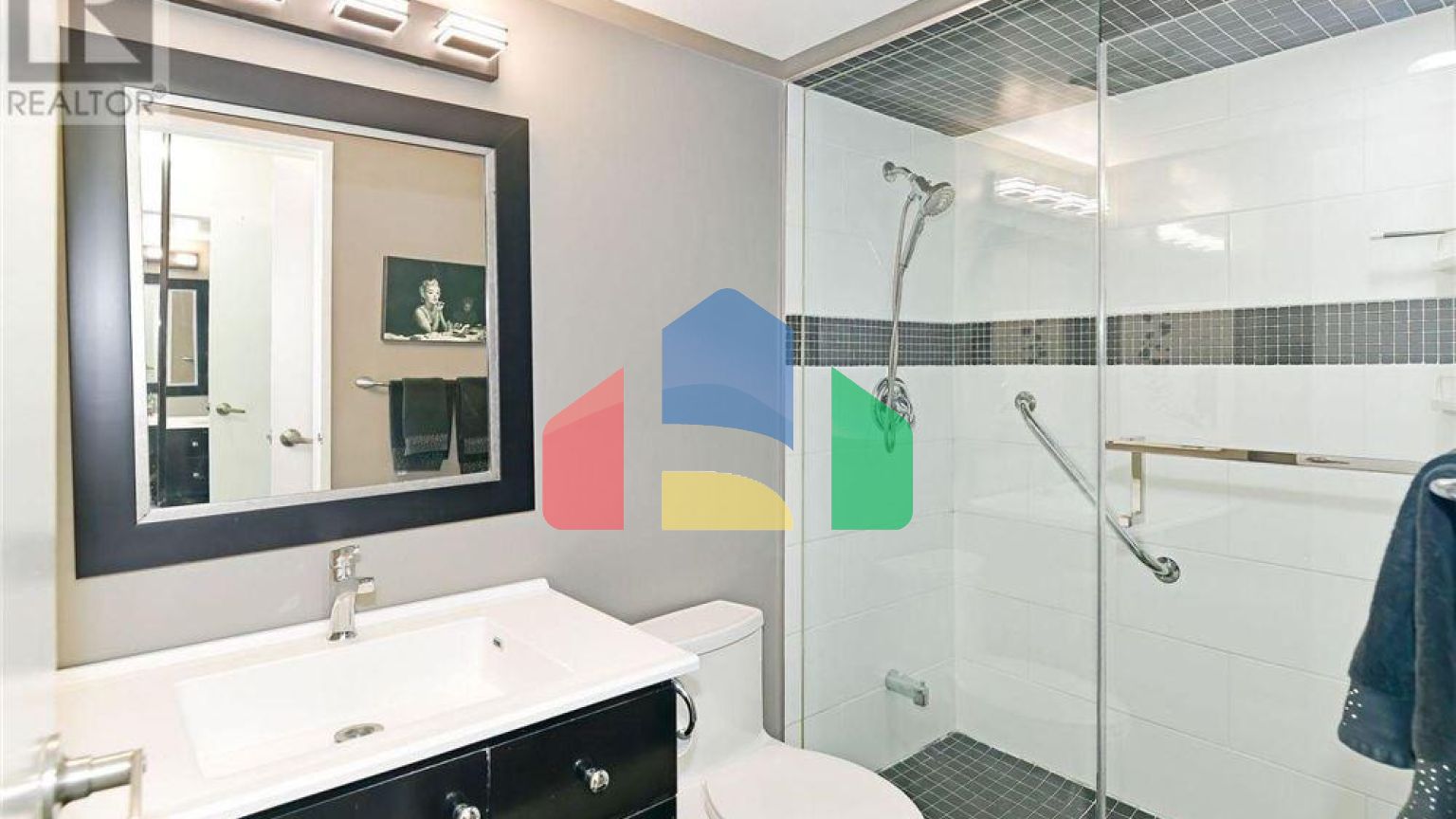 Residential - Single Family Home - Vaughan, Canada - Canada