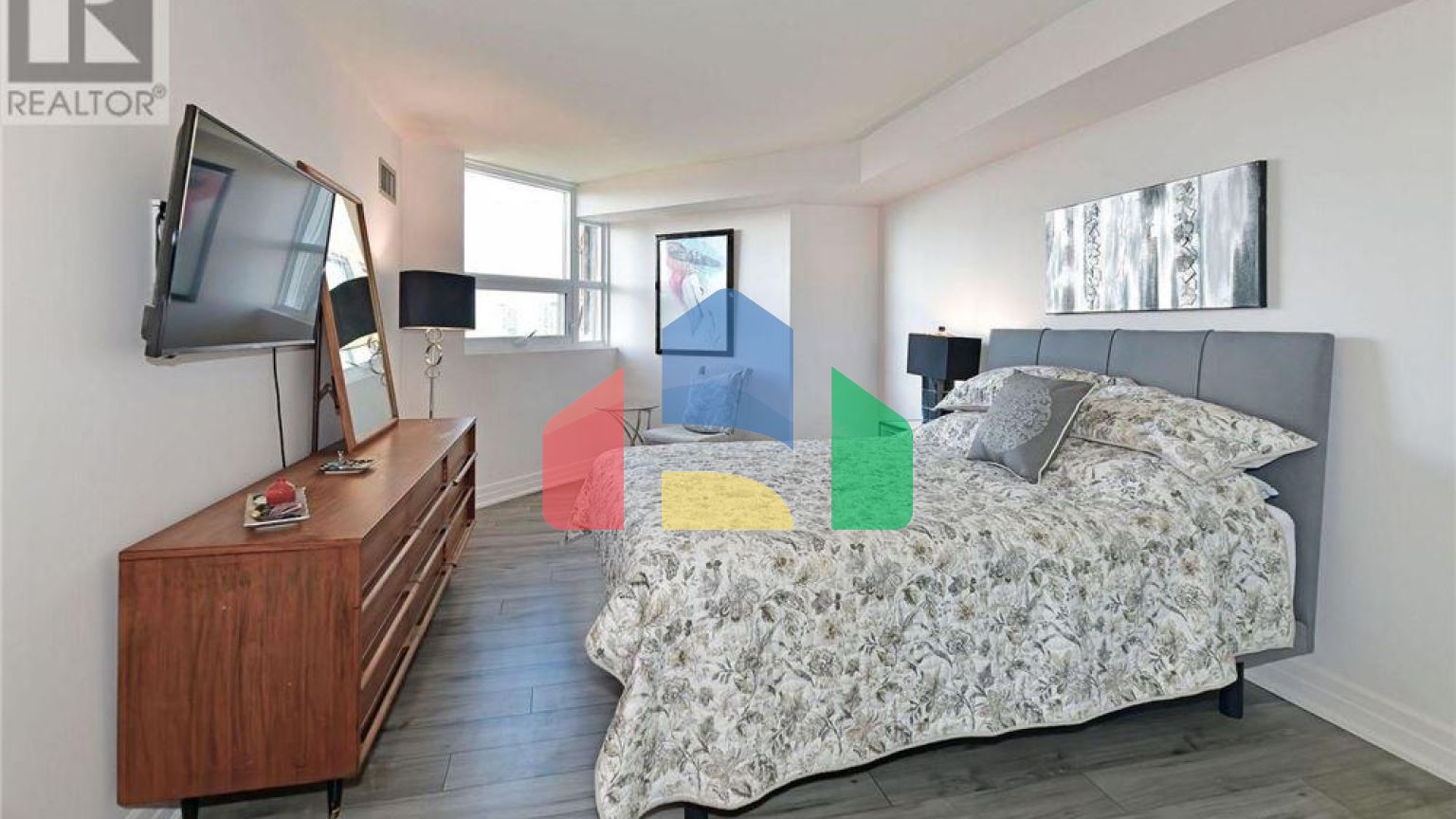 Residential - Single Family Home - Vaughan, Canada - Canada