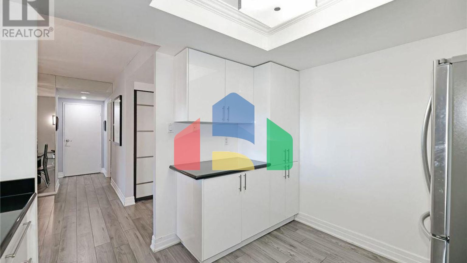 Residential - Single Family Home - Vaughan, Canada - Canada