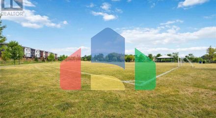 Residential - Single Family Home - Vaughan, Canada - Canada