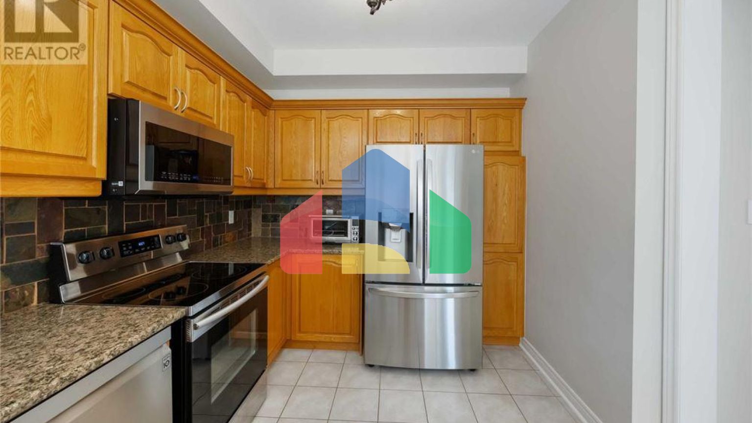 Residential - Single Family Home - Vaughan, Canada - Canada