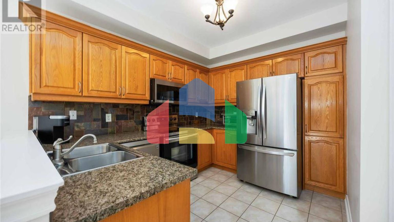 Residential - Single Family Home - Vaughan, Canada - Canada