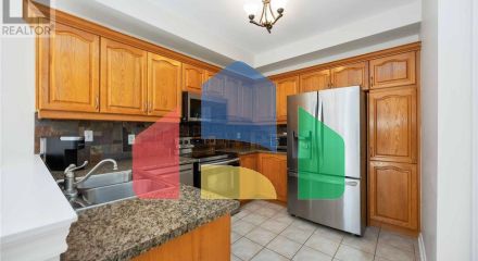 Residential - Single Family Home - Vaughan, Canada - Canada