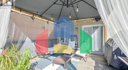 Residential - Single Family Home - Vaughan, Canada - Canada