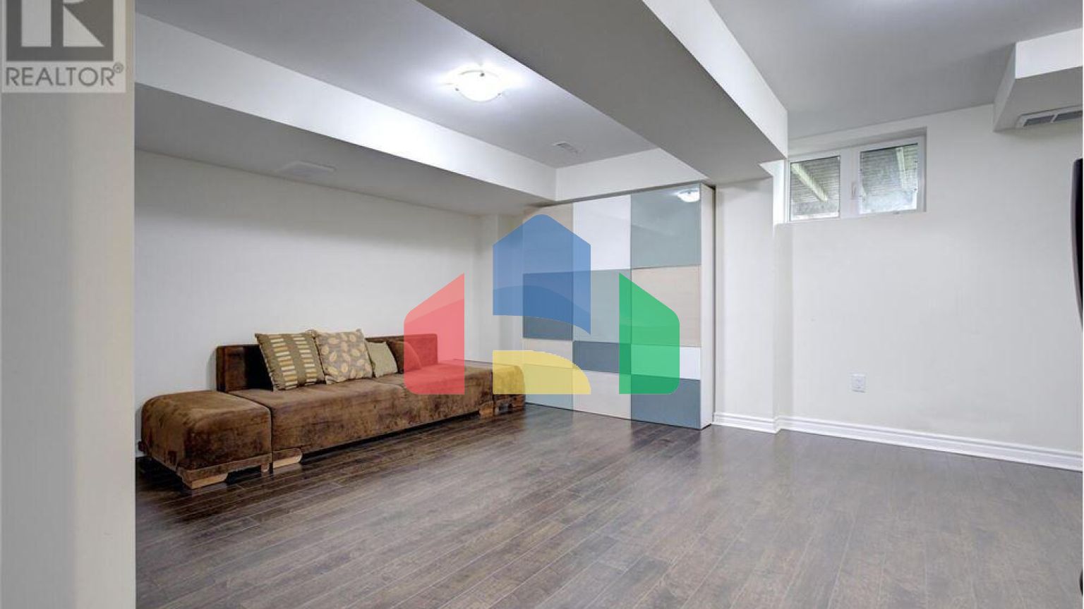 Residential - Single Family Home - Vaughan, Canada - Canada