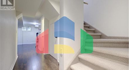 Residential - Single Family Home - Vaughan, Canada - Canada