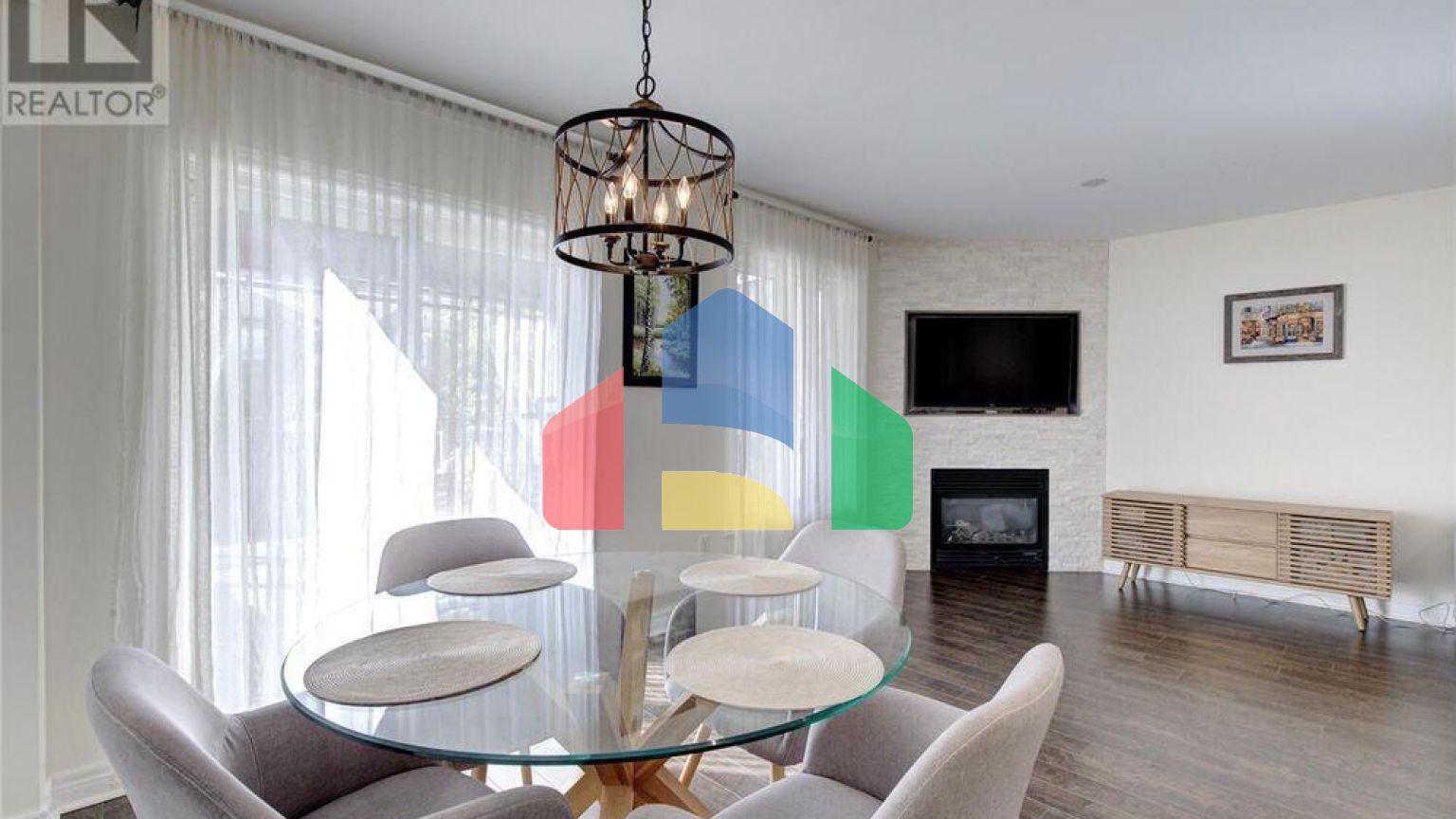 Residential - Single Family Home - Vaughan, Canada - Canada