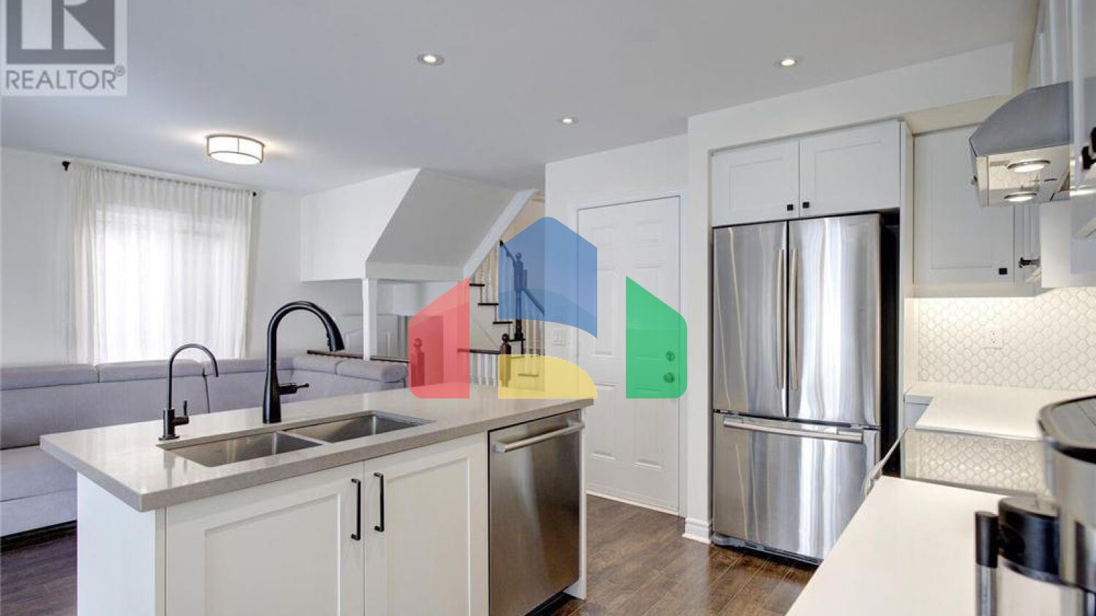 Residential - Single Family Home - Vaughan, Canada - Canada