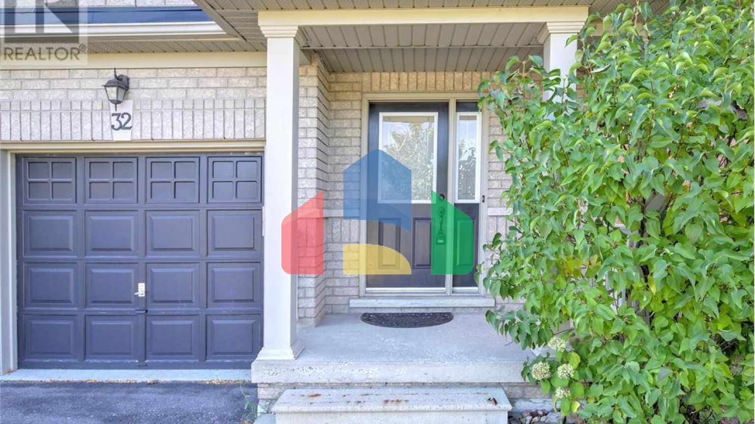 Residential - Single Family Home - Vaughan, Canada - Canada