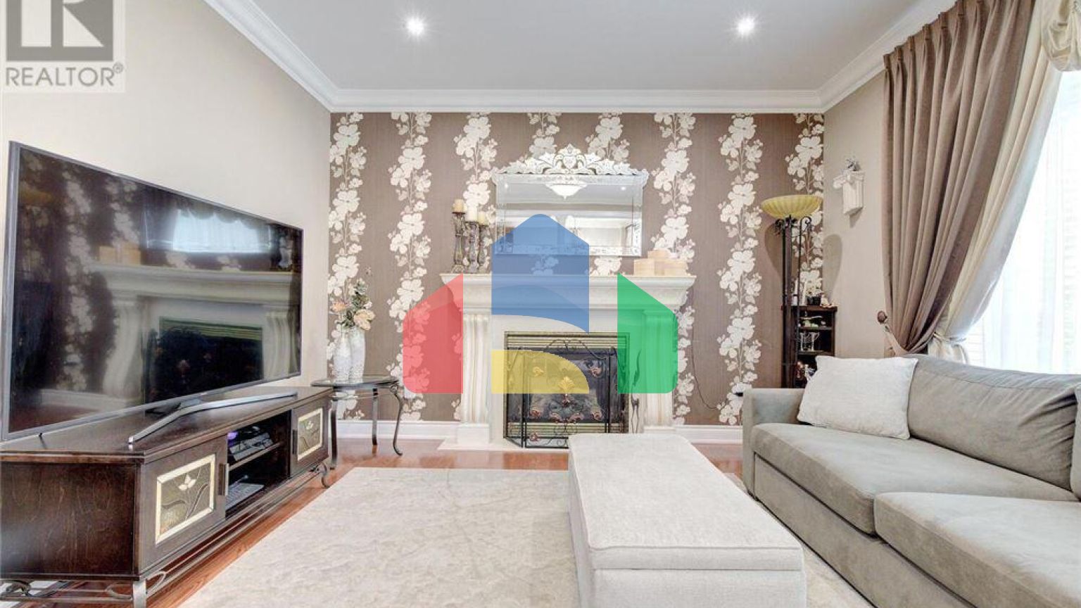 Residential - Single Family Home - Vaughan, Canada - Canada