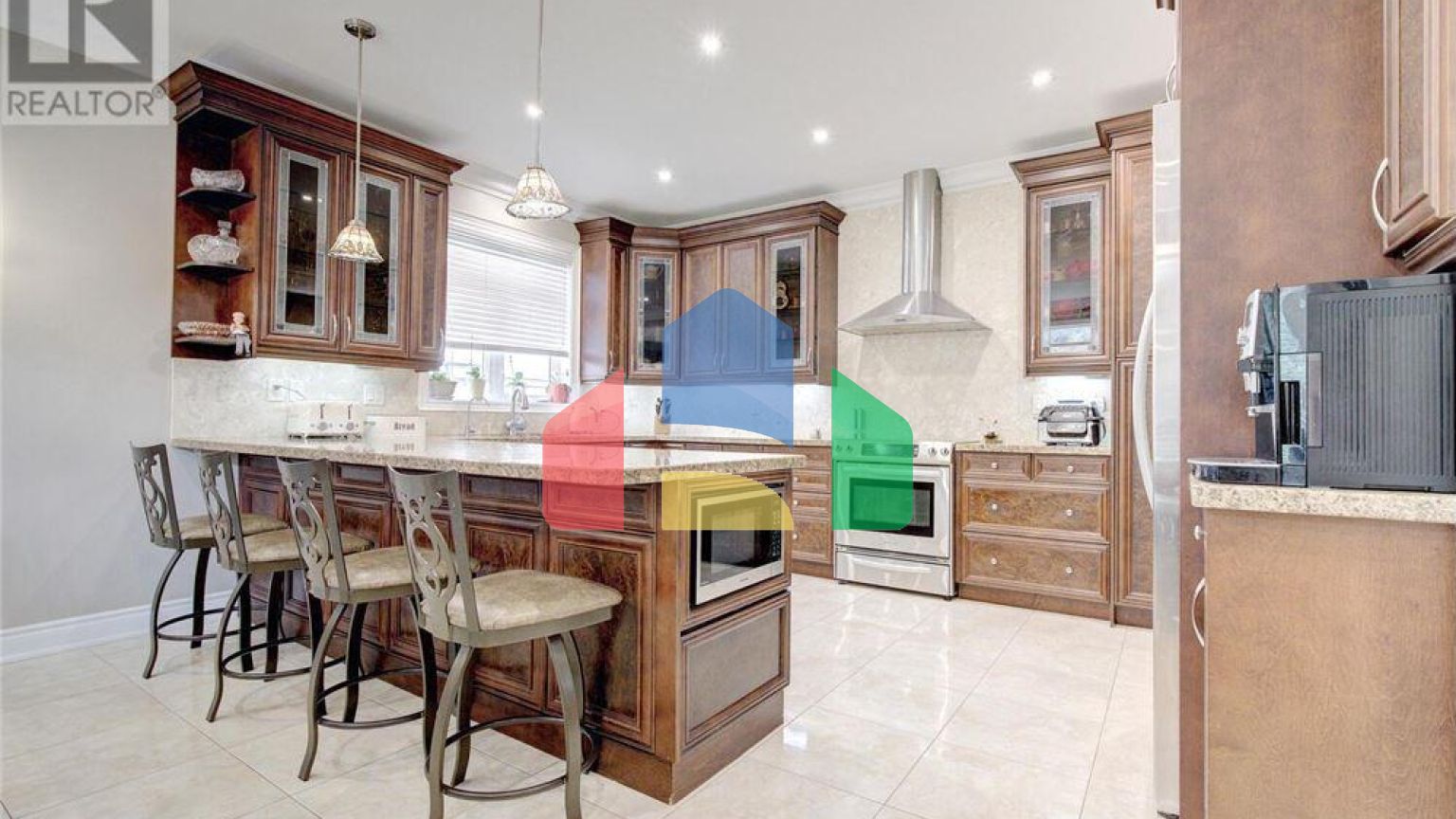 Residential - Single Family Home - Vaughan, Canada - Canada