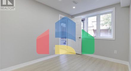 Residential - Single Family Home - Vaughan, Canada - Canada