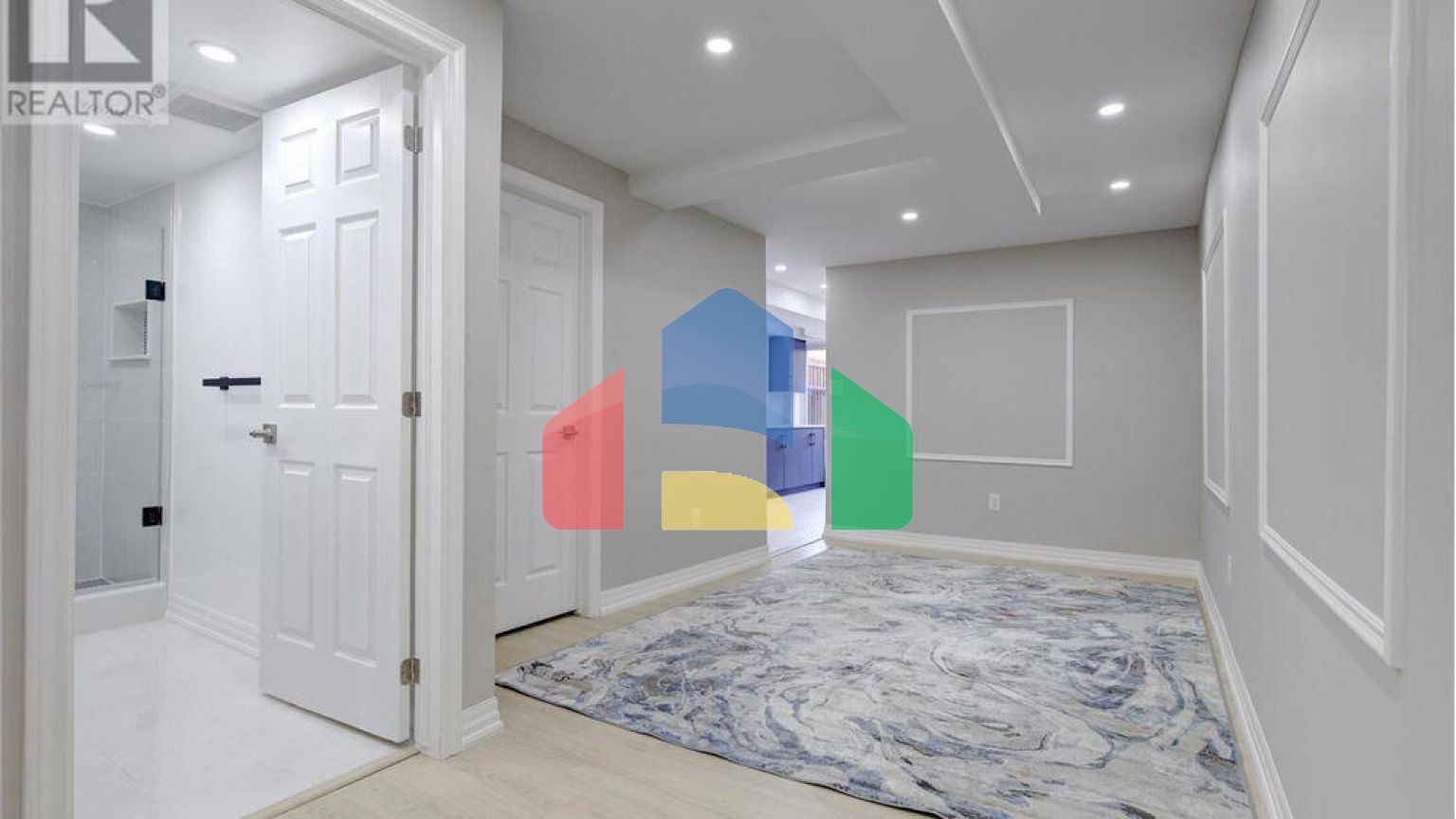 Residential - Single Family Home - Vaughan, Canada - Canada