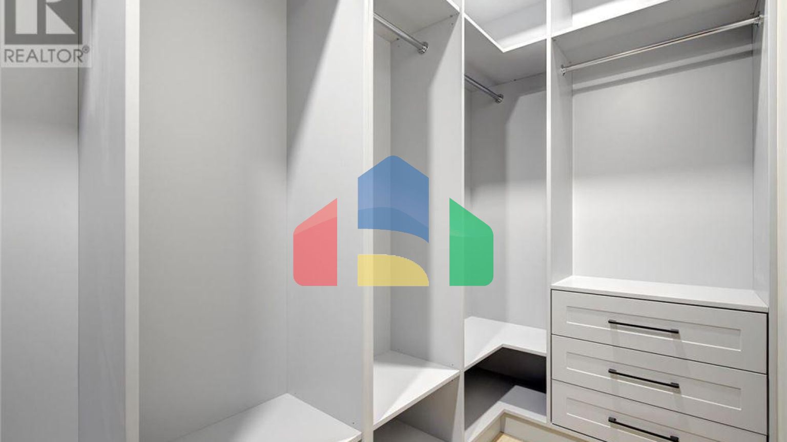 Residential - Single Family Home - Vaughan, Canada - Canada