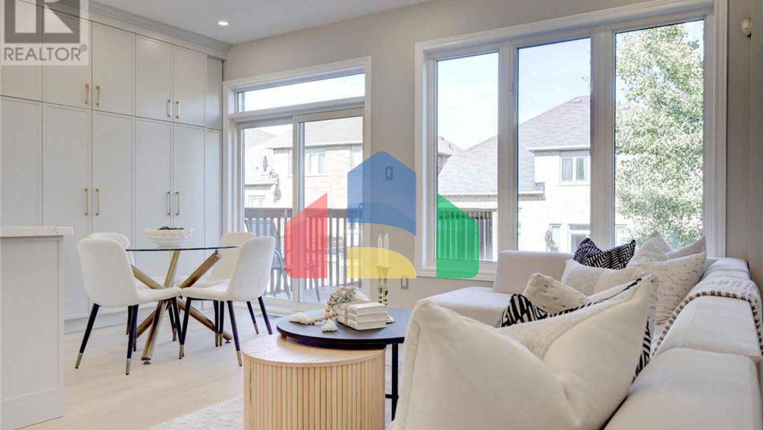 Residential - Single Family Home - Vaughan, Canada - Canada