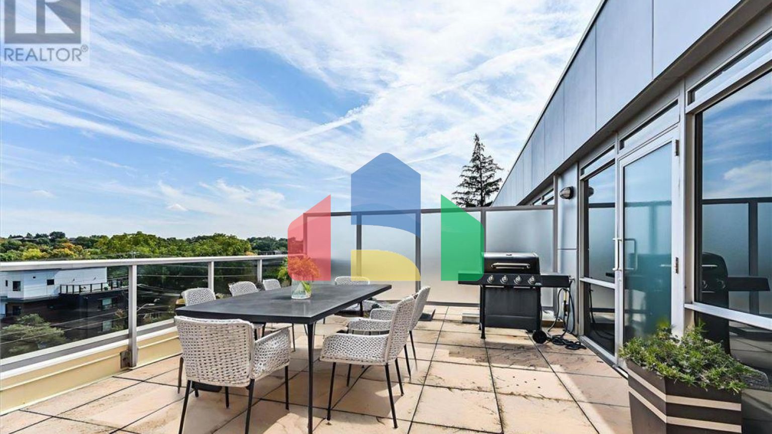 Residential - Condo/Apartment - Vaughan, Canada - Canada