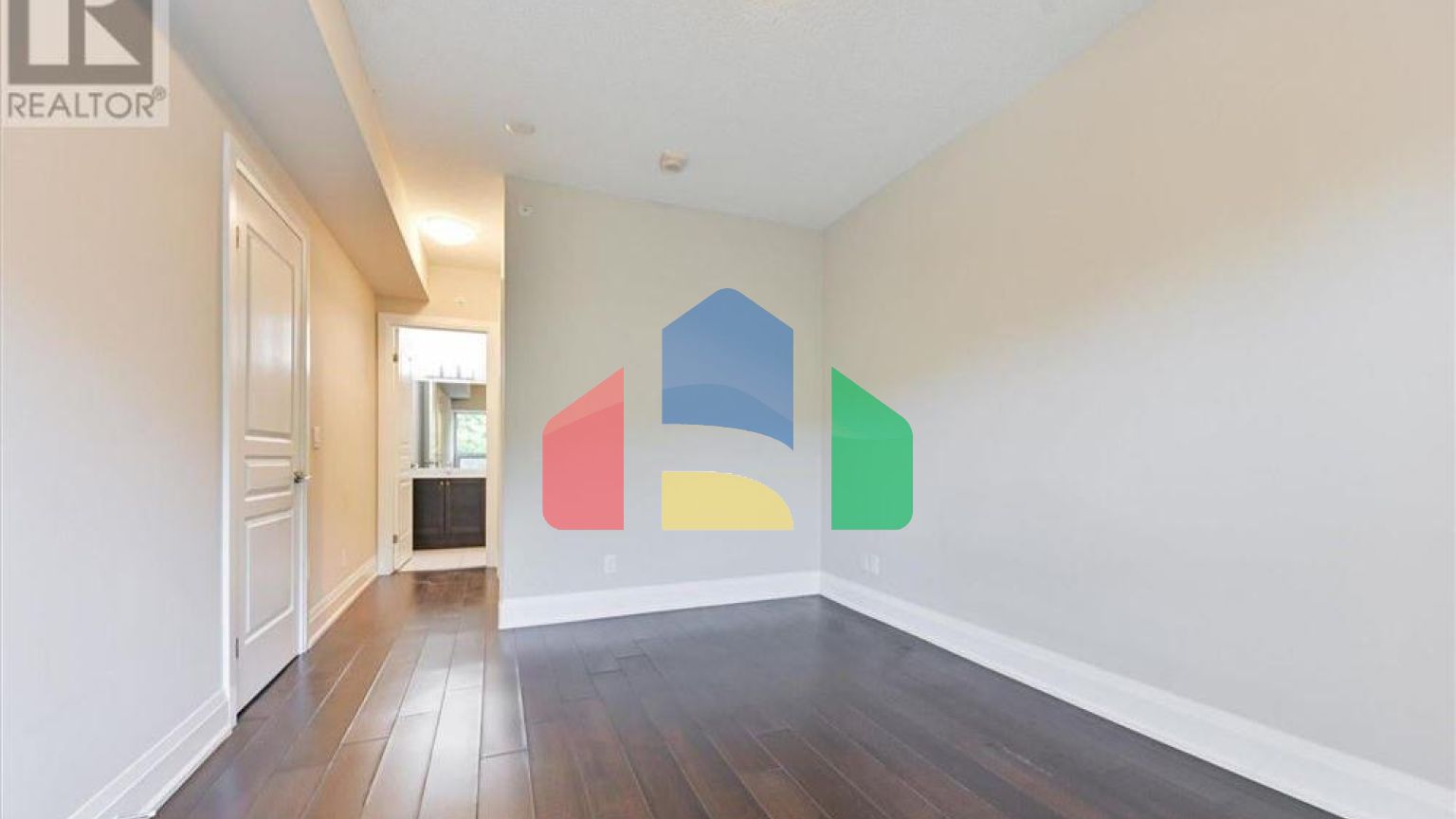 Residential - Condo/Apartment - Vaughan, Canada - Canada