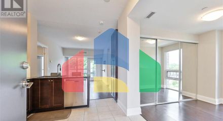 Residential - Condo/Apartment - Vaughan, Canada - Canada