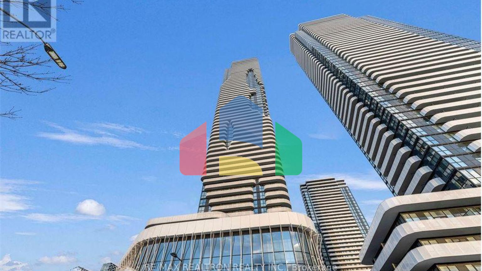 Residential - Single Family Home - Vaughan, Canada - Canada