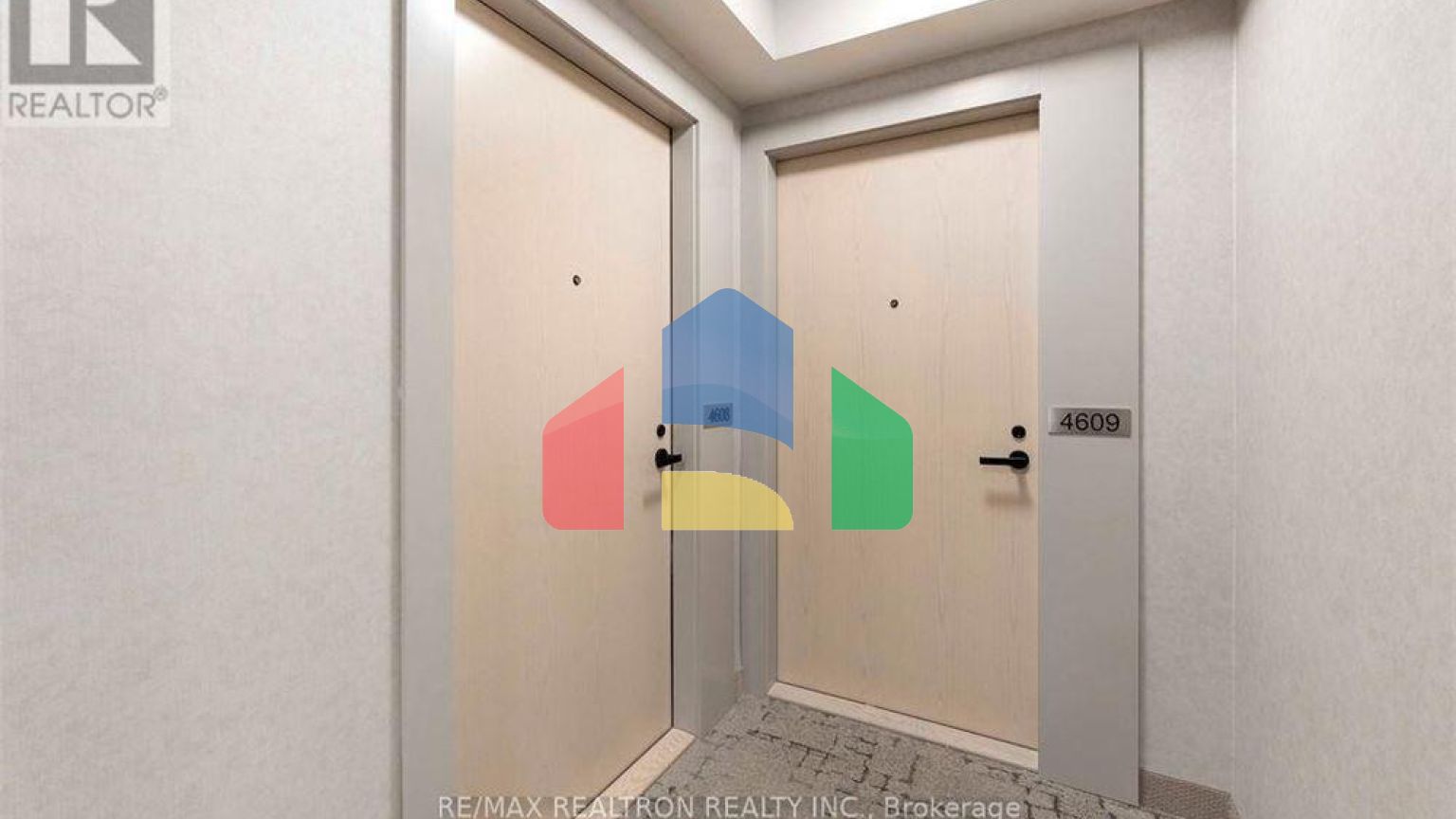 Residential - Single Family Home - Vaughan, Canada - Canada