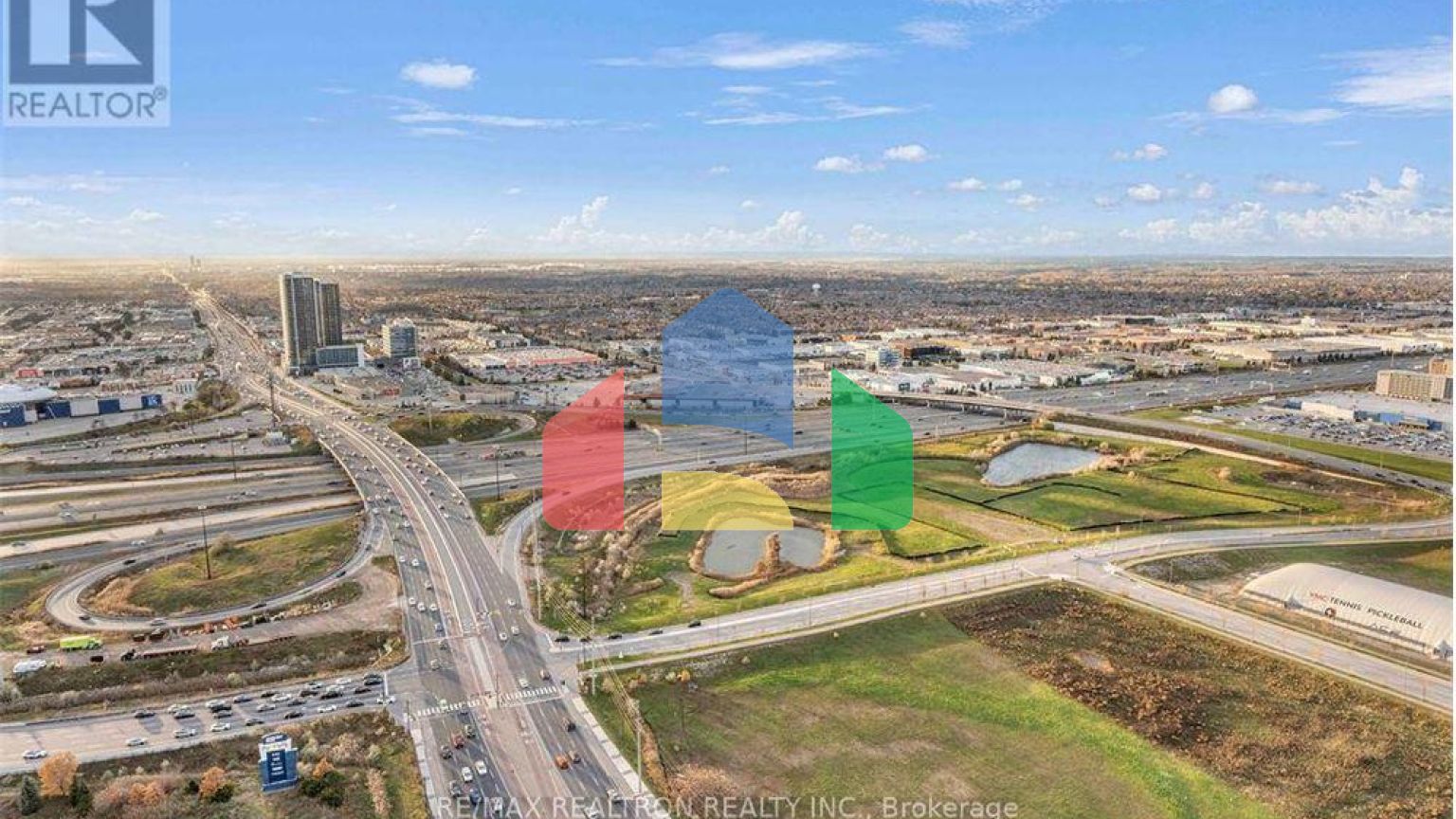 Residential - Single Family Home - Vaughan, Canada - Canada