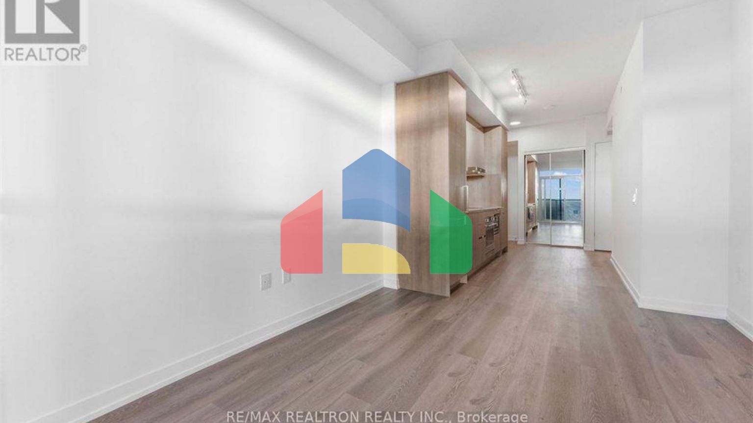 Residential - Single Family Home - Vaughan, Canada - Canada