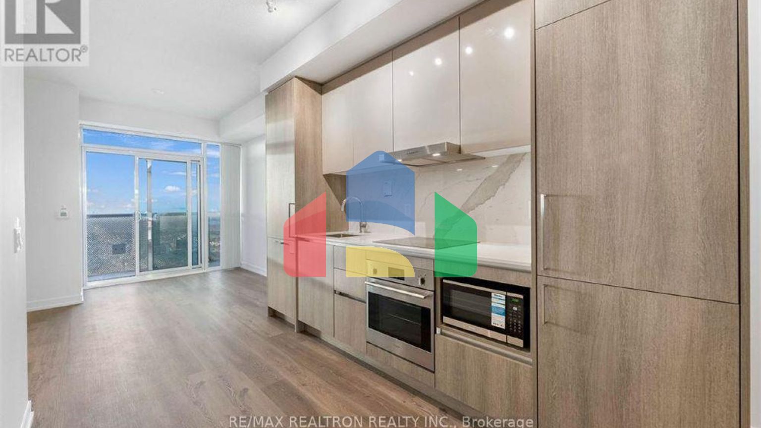 Residential - Single Family Home - Vaughan, Canada - Canada