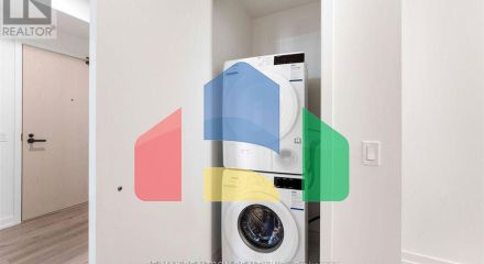 Residential - Single Family Home - Vaughan, Canada - Canada